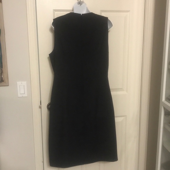 T Tahari sheath dress, size 16, charcoal gray - Picture 2 of 8